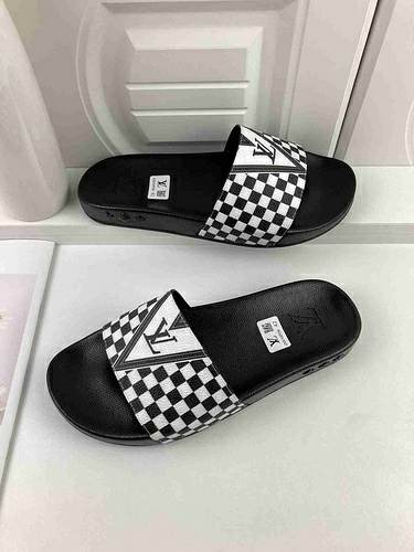 Picture of LV Slippers _SKU663984733872016